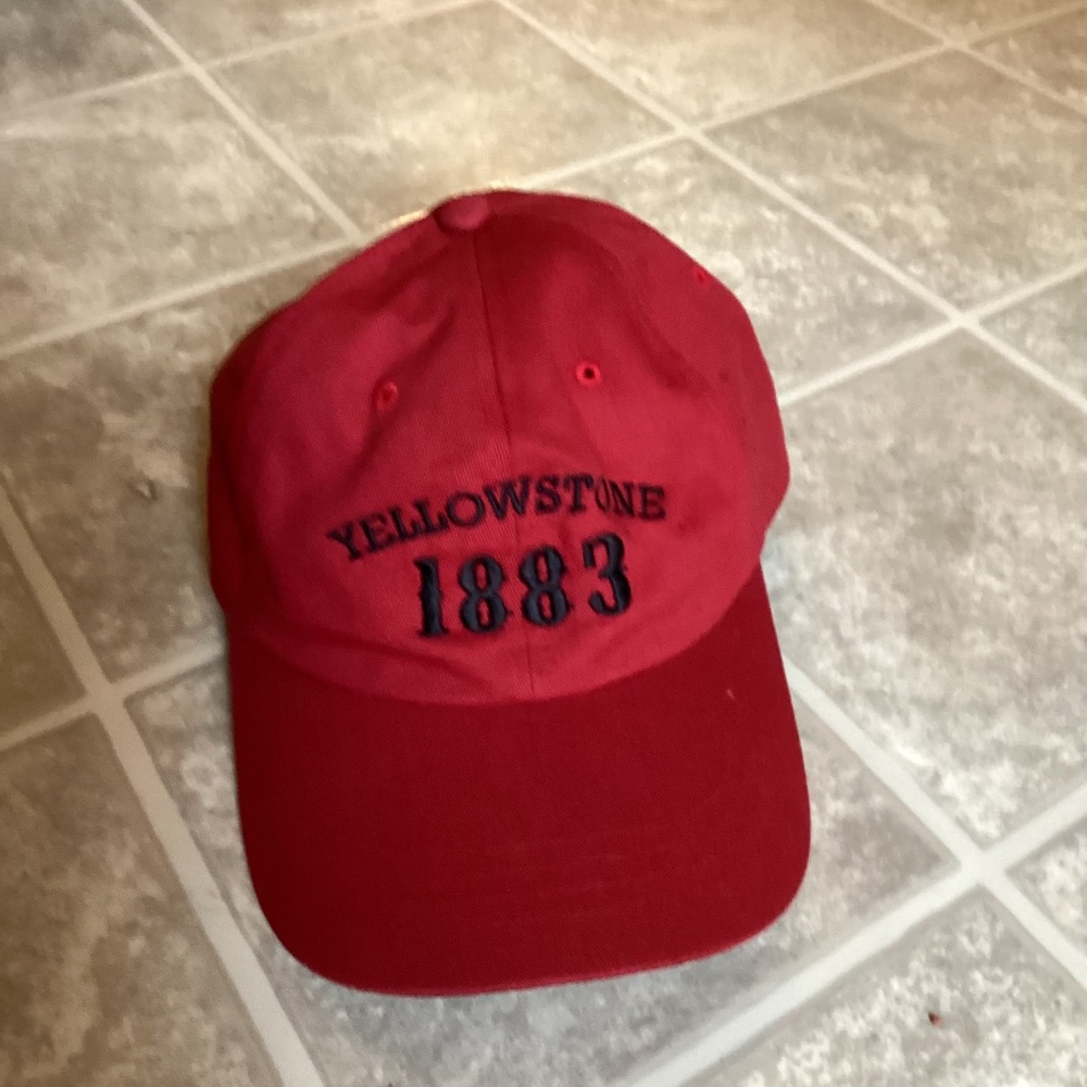 ~ YELLOWSTONE 1883 Western Baseball Cap ~